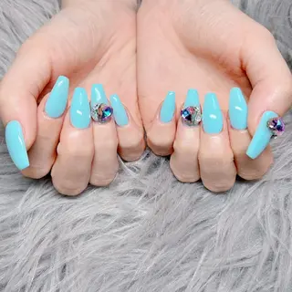 ネイル 個室ネイルサロンDolly  Girl〜ドーリーガール〜所属・DollyGirl KYOKOのネイルデザイン