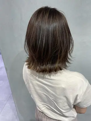 ミディアム カラー 髪質改善/透明感カラ ー/Ayana 🍒のヘアスタイル