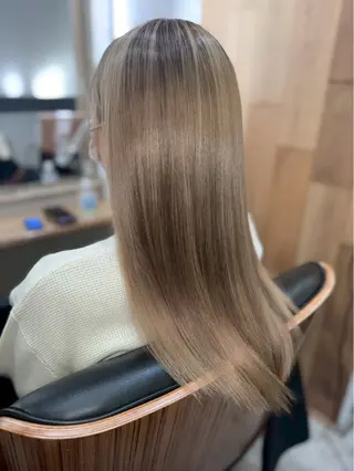 ロング 白鳥 正孝のヘアスタイル