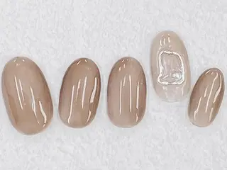 ネイル K. Harukaのネイルデザイン