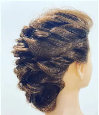 ヘアアレンジ newi銀座所属・大人髪質改善/ 源美晴のヘアスタイル