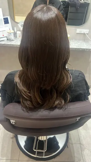 ミディアム 🌈安藤愛/透明感 艶カラー🫧ROWのヘアスタイル