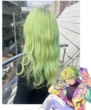 セミロング カラー GARU-ガル-所属・TSUNO🦖 派手髪/オタク美容師のヘアスタイル