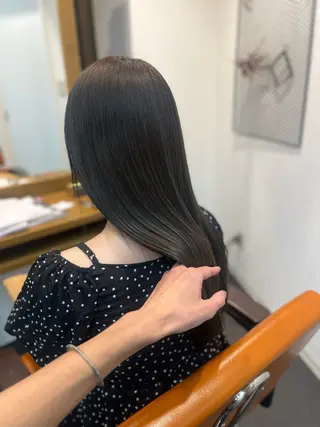 セミロング Irvine by PCH所属・Irvine けんたのヘアスタイル