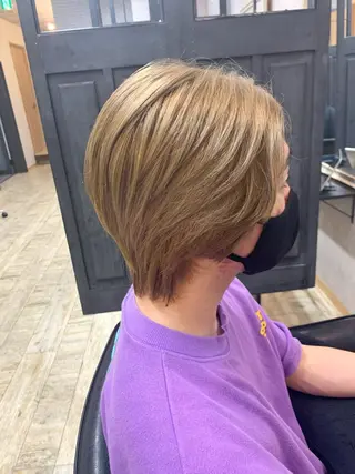 カラー 鈴木 春衣のヘアスタイル