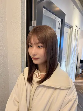 セミロング カラー HOMIE TOKYO所属・sora / 渋谷 / ハイトーンのヘアスタイル