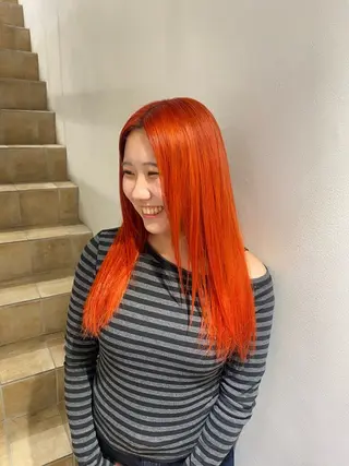 ロング カラー BUZZ 自由が丘所属・niimi rimuのヘアスタイル