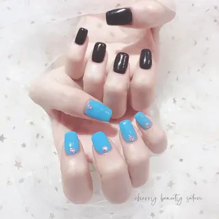 ネイル SAKURA 🍒のネイルデザイン