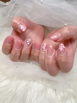 ネイル 高島 夏海のネイルデザイン