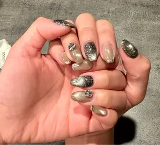 ミディアム 高橋みい 【Jrネイリスト】のネイルデザイン