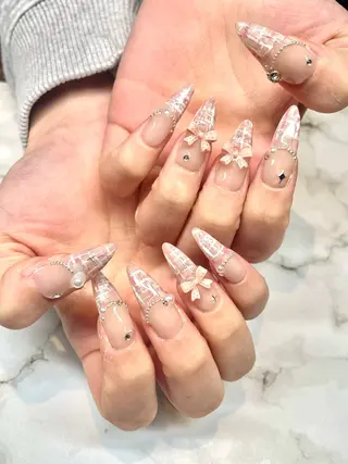 ネイル bea  merci所属・beamerci🌼 SHIORIのネイルデザイン