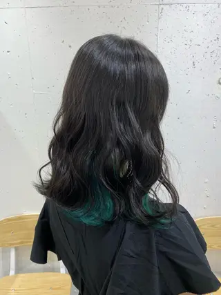 ミディアム ダブルカラー🌈 miinaのヘアスタイル