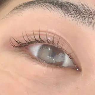 マツエク・マツパ 西尾 未来音の眉毛・アイブロウイメージ