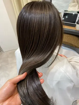 ミディアム i.osaka所属・たつ/レイヤーカット 顔周り/髪質改善のヘアスタイル