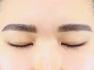 アイブロウ マツエク・マツパ R'ocoLush 恵比寿店江川のマツエク・マツパデザイン