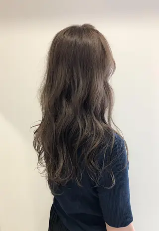 カラー ミディアム パーマ CEINE PATHのヘアスタイル