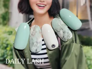 ネイル S Sの眉毛・アイブロウイメージ