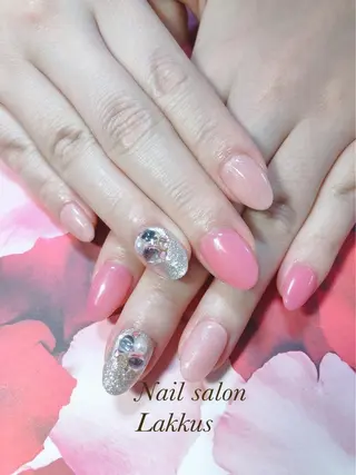 ネイル Lakkus T－CHIのネイルデザイン