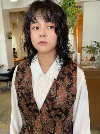 ミディアム カラー パーマ レイヤー／似合わせ TAKUYAのヘアスタイル