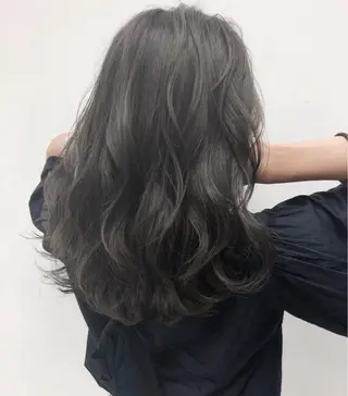 セミロング カラー Flulu by avance cross所属・段野吾颯 ／ベージュカラーのヘアスタイル