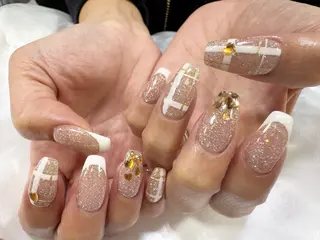 ネイル Re'VIELISS所属・Mai .のネイルデザイン