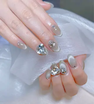 ネイル MQueen ネイルサロンマルのネイルデザイン