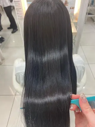 ロング 🫧ふくだ りな 🕊のヘアスタイル