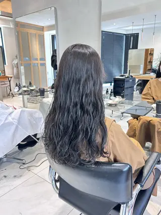 ロング miko🪽地毛風/ ハイトーン/レイヤーのヘアスタイル