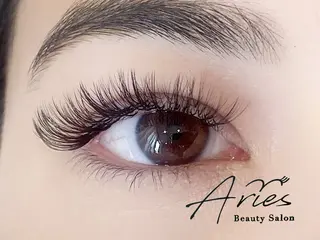 マツエク・マツパ Aries 恵比寿店所属・Aries/ 恵比寿のマツエク・マツパデザイン