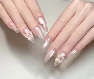 ネイル queen nailのネイルデザイン