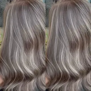 ロング カラー 表参道/ハイライト バレイヤージュのヘアスタイル