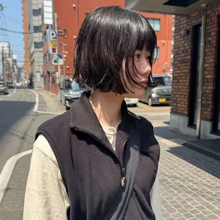 ショート Lilu しずくのヘアスタイル
