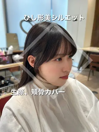 セミロング 🎀大竹美侑／顔まわ りカット／レイヤーのヘアスタイル