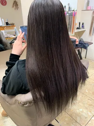 ロング カラー ヘアーサロンaxia所属・上田 英樹のヘアスタイル