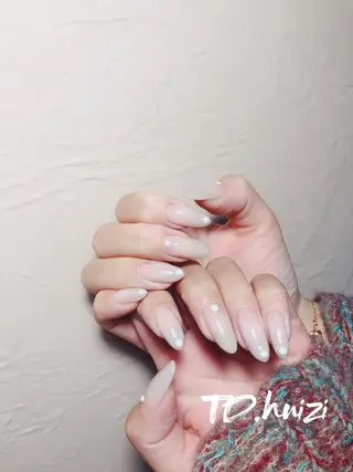 ミディアム めぐみのネイルサロン 惠のネイルデザイン