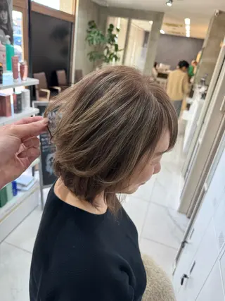 ミディアム カラー グランデュール焼津 SEIRYU🐉のヘアスタイル