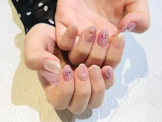 ネイル 舞田 苑香のネイルデザイン