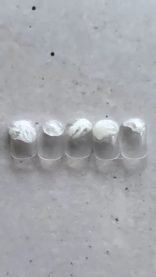 ネイル 関山 志乃のネイルデザイン