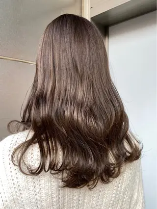 ロング カラー insence二子玉川所属・今中 瑠夏のヘアスタイル