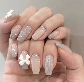 ネイル なな_ CloudyChanのネイルデザイン