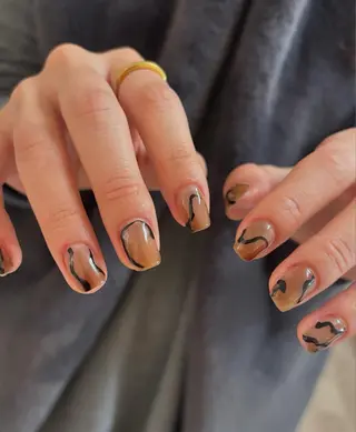 ネイル Elio所属・Elio 国泰寺のネイルデザイン