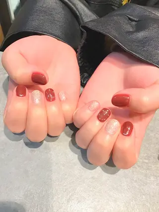 ネイル Nest 岩崎のネイルデザイン