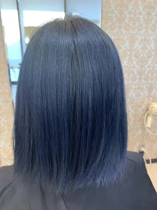 カラー OPERA 赤塚のヘアスタイル