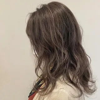 ミディアム カラー 🌷韓国レイヤー/艶 カラー🇰🇷amiのヘアスタイル