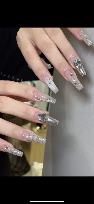 ネイル LULU Nail salonみどりのネイルデザイン