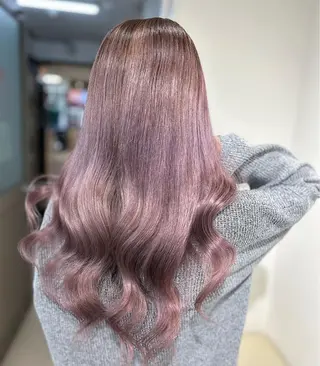 ロング アンククロス横浜関内店所属・ブリーチカラーカット /miinaのヘアスタイル