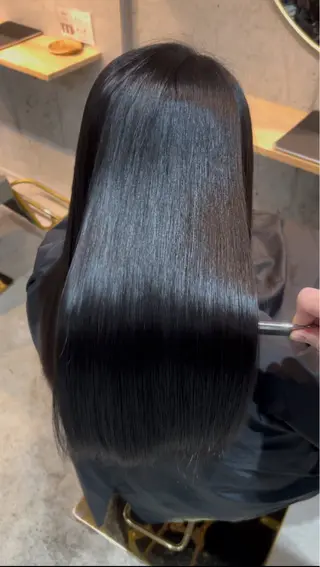 ロング 🪞髪質改善特化🪞 八木沢健汰のヘアスタイル