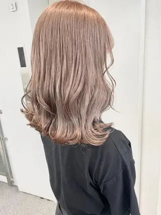 ミディアム カラー 🧸ミルクティー🧸 kousei🧸のヘアスタイル