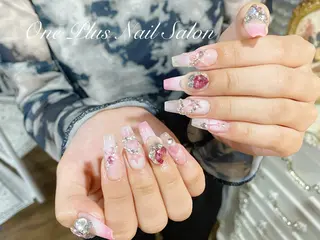 ネイル One Plus Nail Salonのネイルデザイン