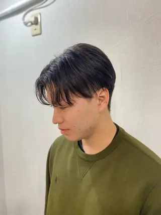 ショート 越坂部 桃子のヘアスタイル